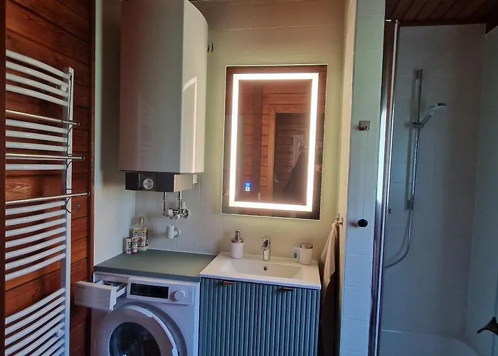 Blockhaus Am Waldrand *