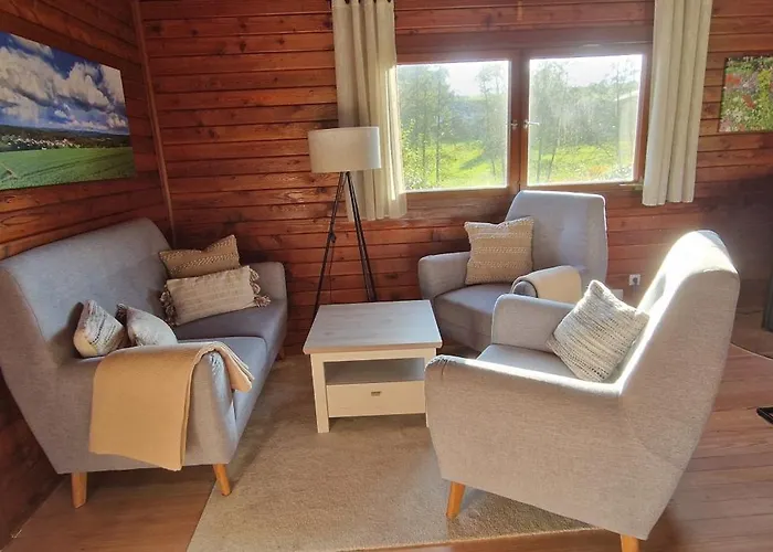 Blockhaus Am Waldrand *